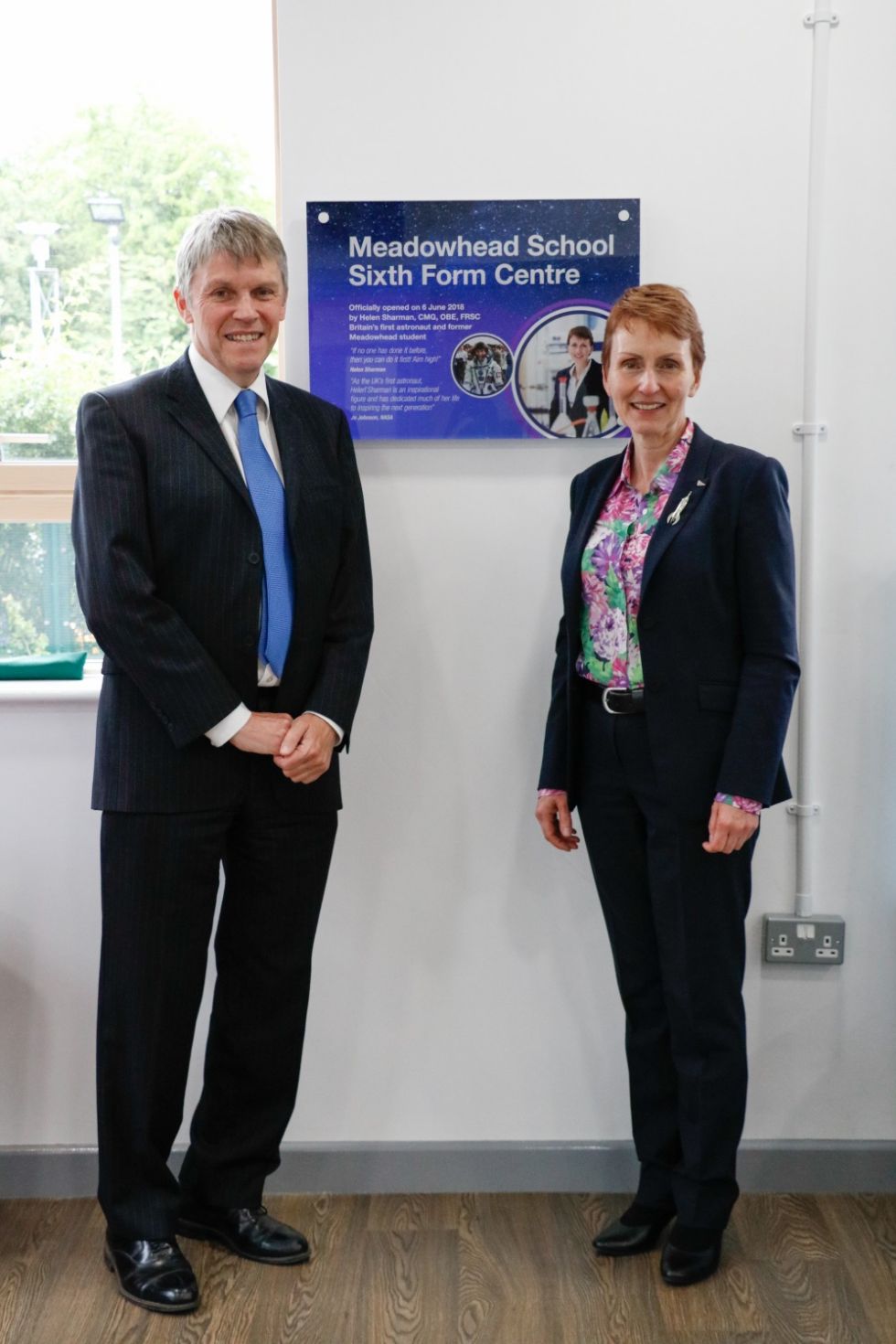  Official opening of Sixth Form Centre