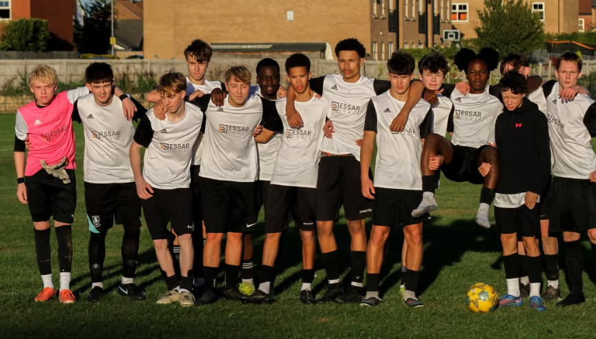 players pose for team photo