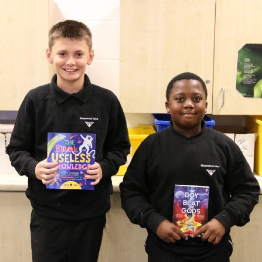 y7 students with their free bookbuzz books
